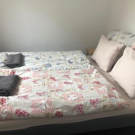 Dalia Apartman Gyoemro Ngoại thất bức ảnh